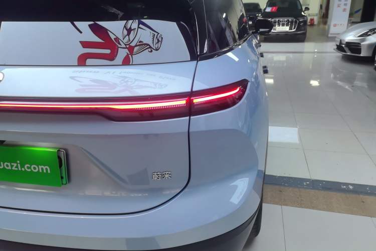 Used Nio ES6 2024 75 kWh Exterior 3