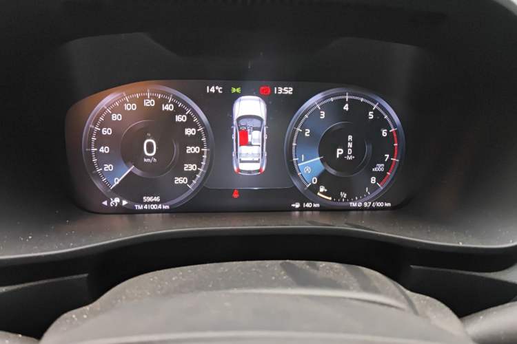 Used Volvo XC40 2022 T4 Four-Wheel Drive Smart & Luxurious Edition Instrument Cluster