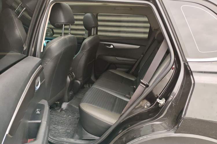 Used Kia Sportage R 2018 2.0L Automatic Smart Luxury Version China V Standard Left Rear Seat