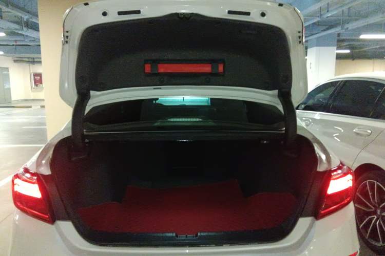 Used Honda Inspire 2019 260TURBO Elegant Edition China VI Emission Standard