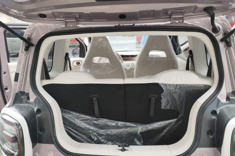 Used Bestune Pony 2026 222km Colorful Horse