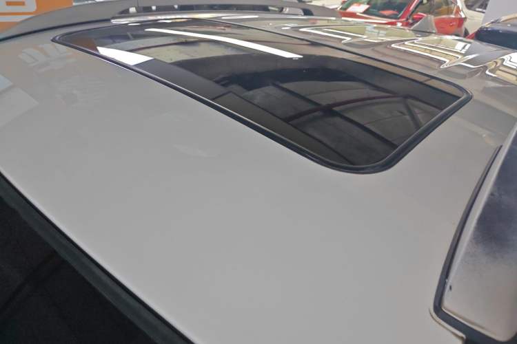 Used Hyundai ix35 2015 2.0L Automatic 2WD Smart Version China V Standard