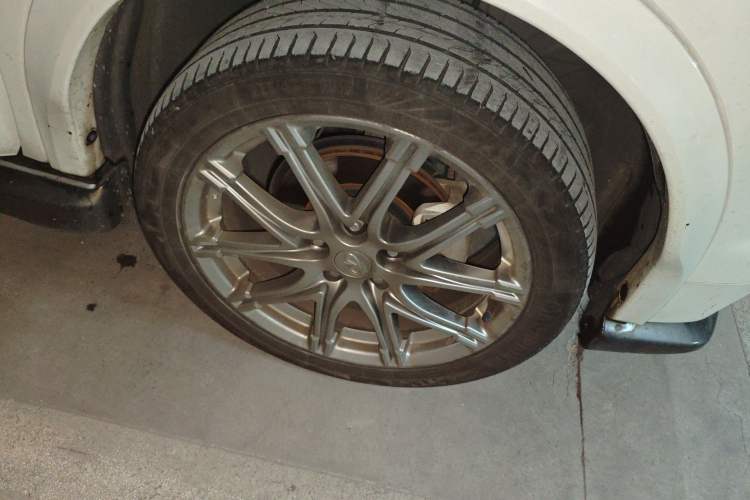 Used Infiniti ESQ 2014 1.6L Spontaneous Edition