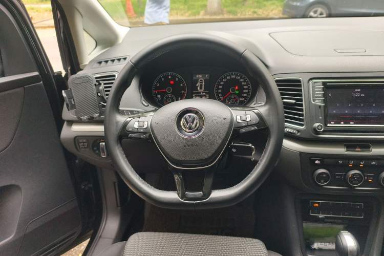 Used Volkswagen Sharan 2016 380TSI Comfort Edition 7-Seater Steering Wheel