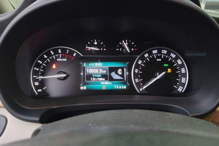 Used Buick GL8 2017 ES 28T Comfort Model China V Standard