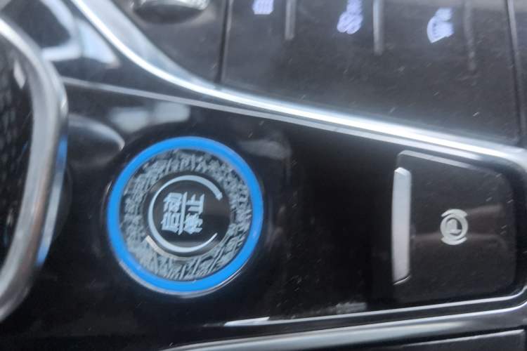 Used BYD Tang New Energy 2022 EV 635 km All-Wheel-Drive Flagship Model