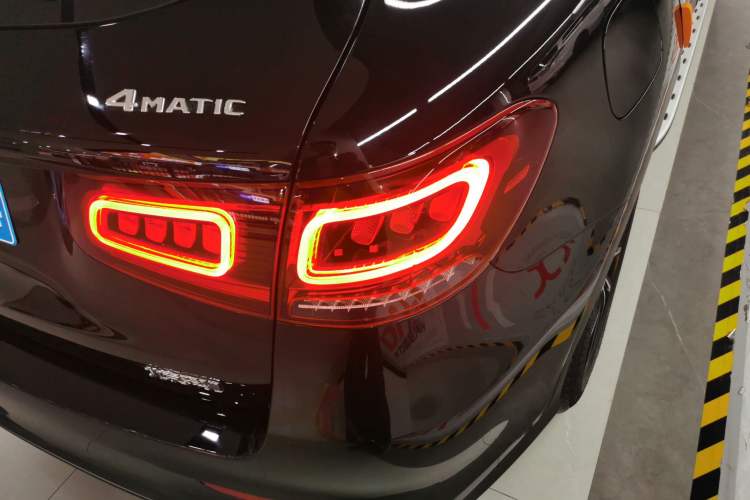 Used Mercedes-Benz GLC 2020 Facelift GLC 300 L 4MATIC Dynamic Edition
