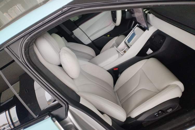 Used XPeng P7 2025 Model—702 Long Range Ultra
