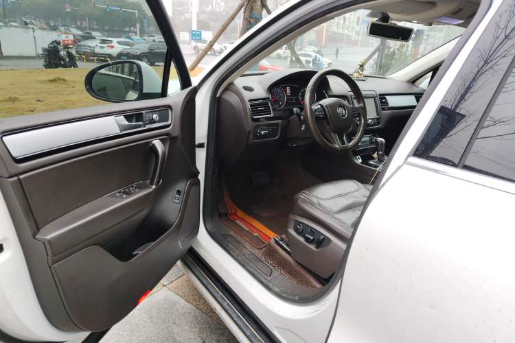 Used Volkswagen Touareg 2016 3.0 TSI Ignis Edition