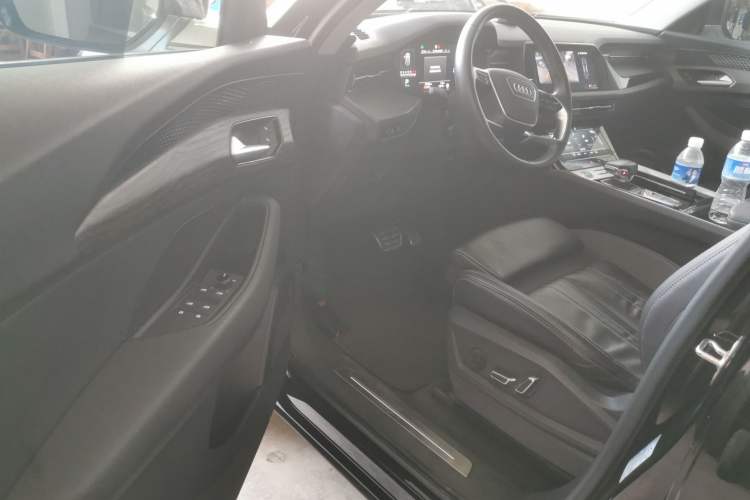 Used Audi Q6 2023 40 TFSI quattro Guanyun Edition Light Yulin Package
