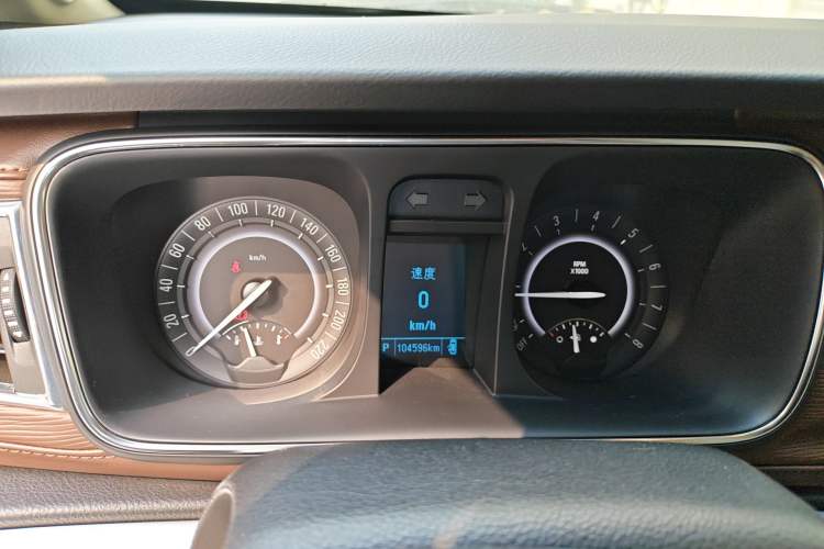 Used Buick GL8 2017 25S Luxury Version China V Standard