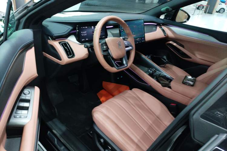 Used BYD Song L EV 2025 Intelligent Driving Version 662 km LiDAR Excellence Edition