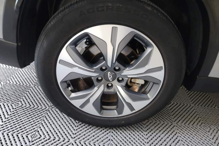 Used Chery Tiggo 8 PRO New Energy 2023 Champion Edition 1.5T 100km Glory Version
