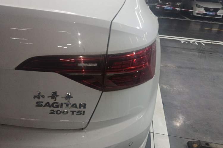 Used Volkswagen Sagitar 2019 200TSI DSG Comfort Version China VI Standard
