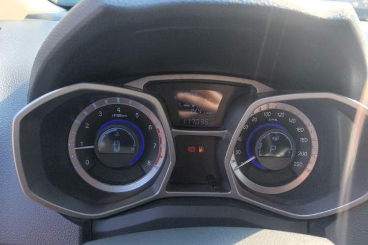 Used JAC Refine S3 2014 1.5L CVT Luxury Version
