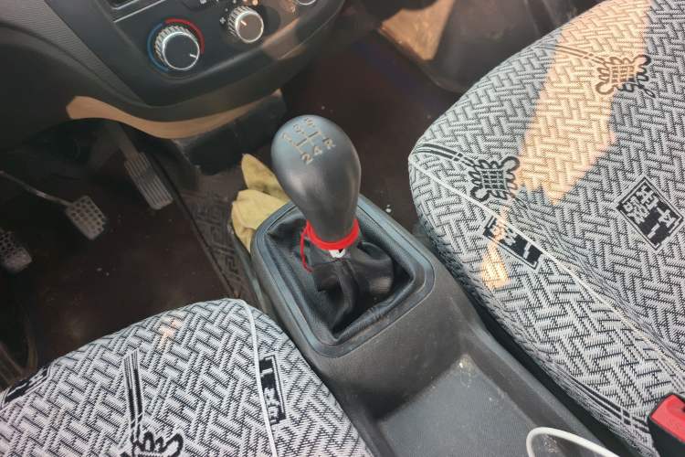 Used Wuling Rongguang S 2021 1.2L Base Model 7-Seater LSI
