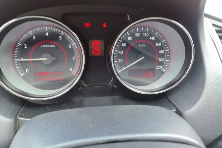 Used Bestune B50 2013 1.6L manual Comfort trim level