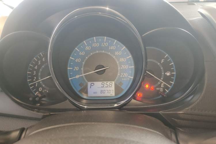 Used Toyota YARiS L Zhi Xuan 2014 1.3E Automatic Charm Edition
