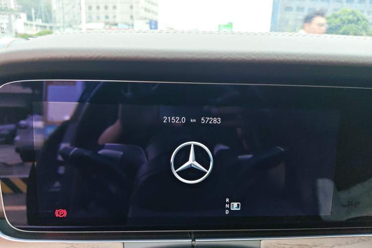 Used Mercedes-Benz E-Class 2023 Updated E 300 L Luxury Edition
