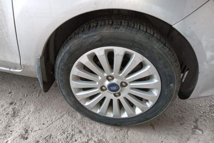 Used Ford Fiesta 2011 Sedan 1.5L Manual Fashion Edition