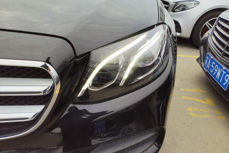 Used Mercedes-Benz E-Class 2020 E 300 L Sporty and Stylish Model
