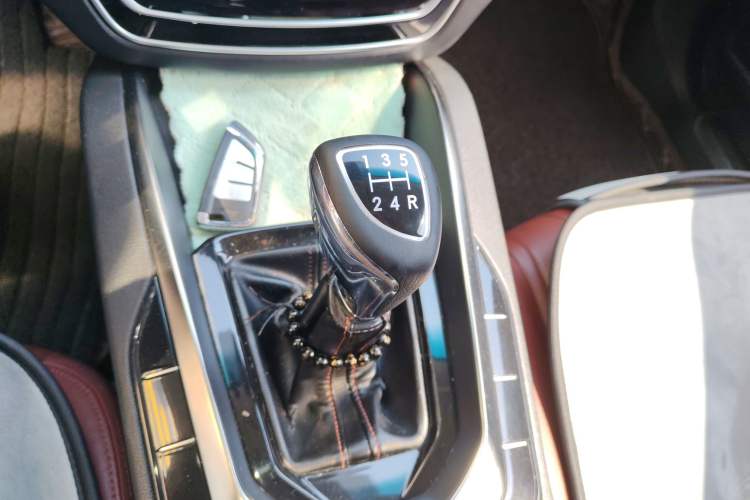 Used BAIC Senova D50 2018 1.5L Manual Prestige Intelligent Drive Edition
