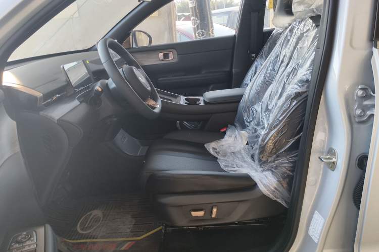 Used Wuling Xingguang S 2025 Model 510 km Leading Version