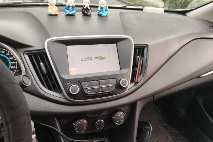 Used Chevrolet Cavalier 2019 320 Automatic Xinyue Edition Audio And AC Panel