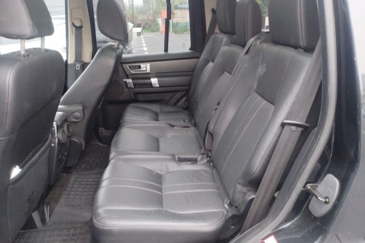 Used Land Rover Discovery 2011 3.0 SDV6 HSE Diesel Version Left Rear Seat