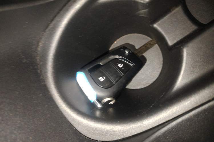 Used Toyota FRONTLANDER 2023 2.0L CVT Elite Edition
