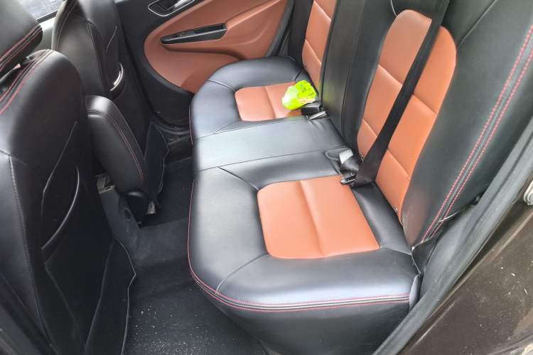 Used Geely Auto Diamond 2016 1.5L Manual Elite Edition
