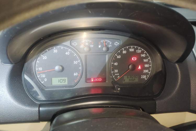 Used Volkswagen Polo 2009 Jingqing 1.4L Automatic Shushang Edition
