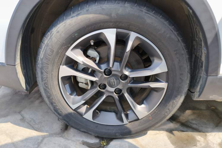 Used Geely Auto Vision X3 2019 Upgraded Model 1.5L CVT Elite Version
