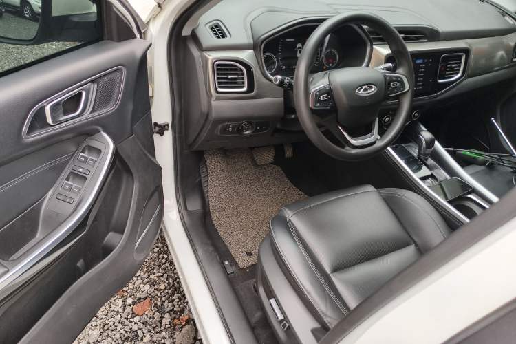 Used Chery Tiggo 8 2018 1.5 TCI Automatic Luxury Model 5 Seats Driver Seat