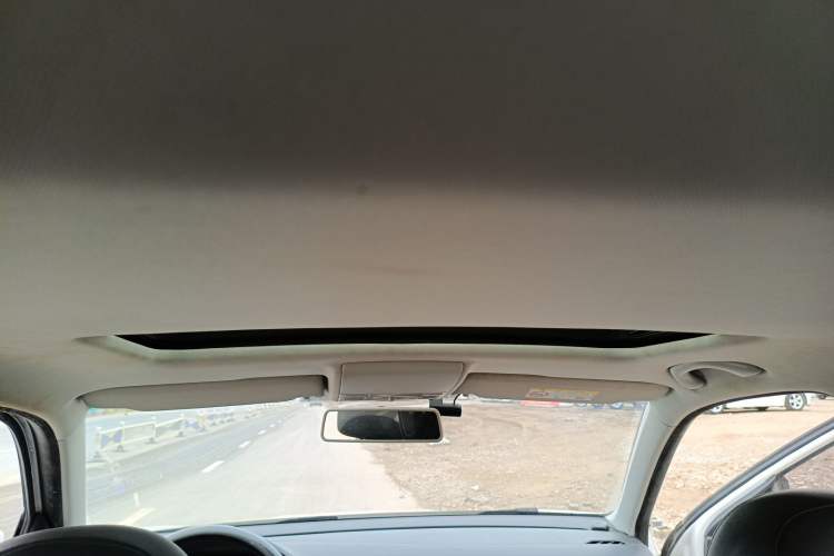 Used Volkswagen Lavida 2017 1.6L Automatic Comfort Edition
