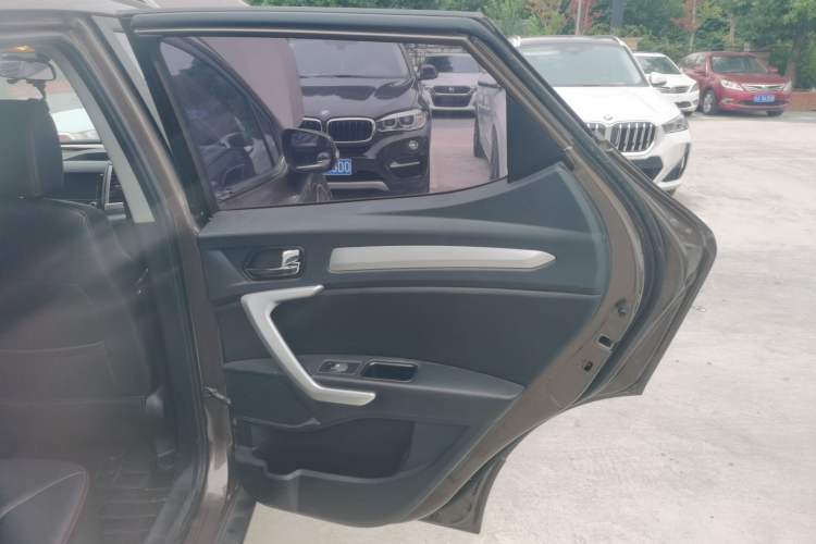 Used JAC Refine S3 2016 1.5L CVT Luxury Smart Version
