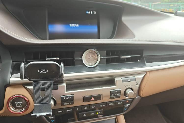 Used Lexus ES 2015 200 Elite Edition Audio And AC Panel