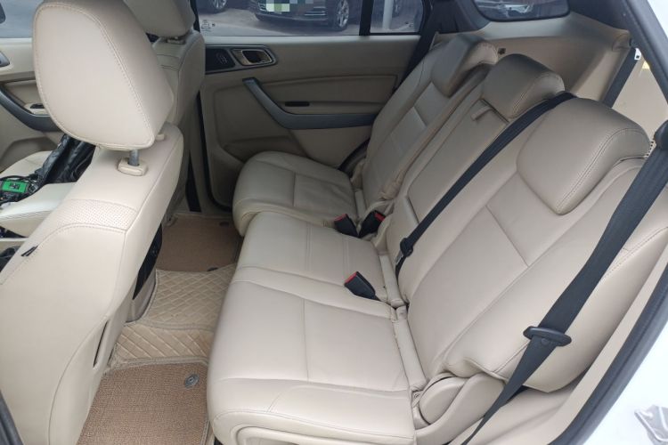 Used Ford Everest 2017 2.0T Gasoline Automatic 4x4 Luxury Edition 7 Seats