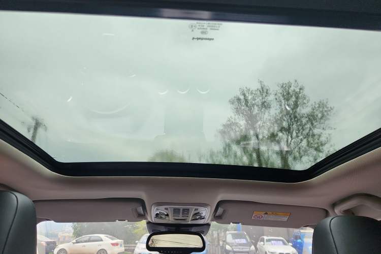 Used Wey VV7 2017 2.0T Flagship Model
