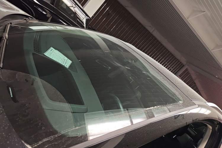 Used Hongqi HS7 PHEV 2024 2.0T PHEV Four-Wheel-Drive Flagship Edition 6 Seats
