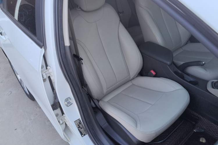 Used Buick GT 2018 15T Dual-Clutch Elite Model China V Standard