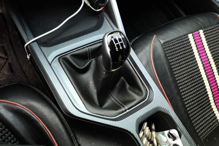 Used Geely Auto Emgrand 2025 4th Generation 1.5L Manual – Dragon Edition