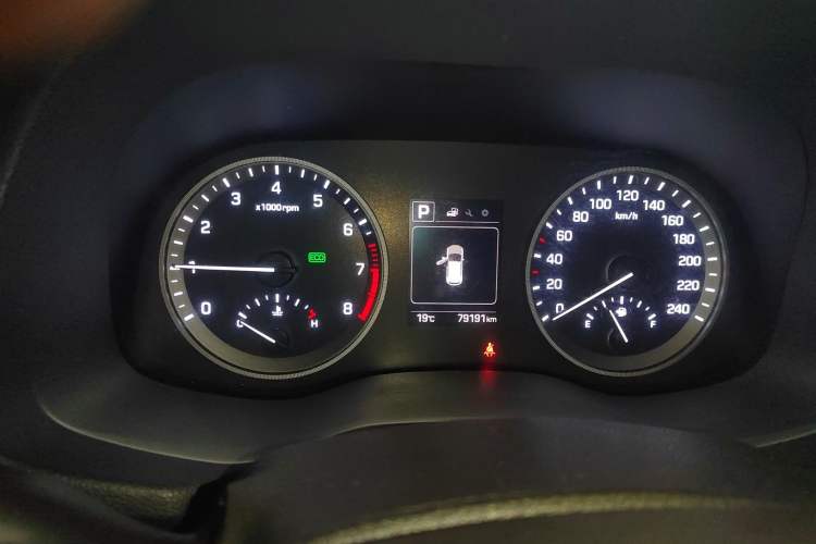 Used Hyundai Tucson 2015 1.6T Dual-Clutch Two-Wheel-Drive Smart Model
