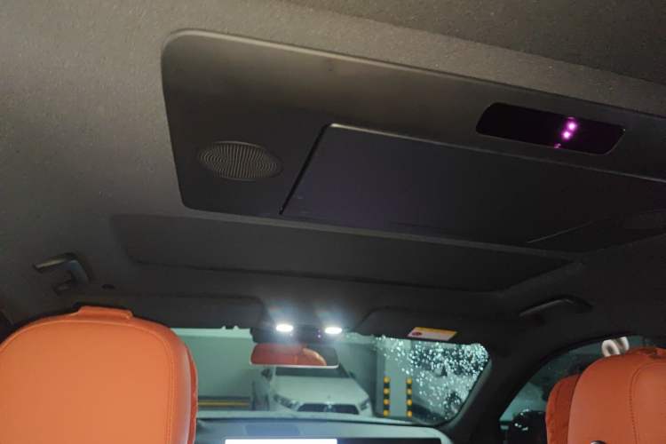 Used Li Auto L9 2022 Max model Headliner