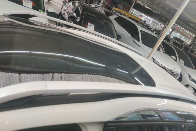 Used Peugeot 2008 2014 1.6L Automatic Fashion Edition Roof