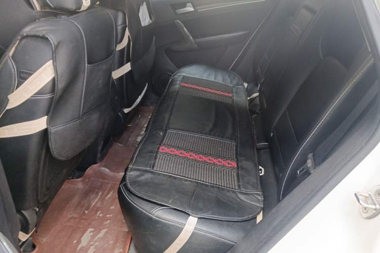 Used Zotye T600 2015 1.5T Manual Luxury Model
