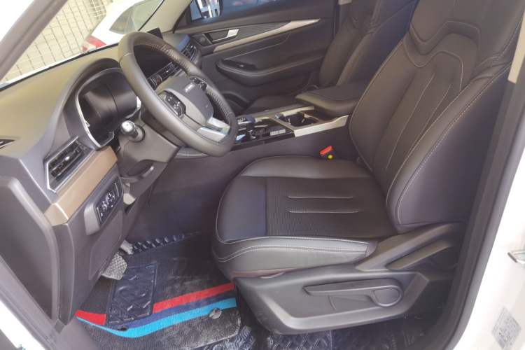 Used JETOUR X70 2024 1.5T DCT Enjoyment Edition 5 Seats
