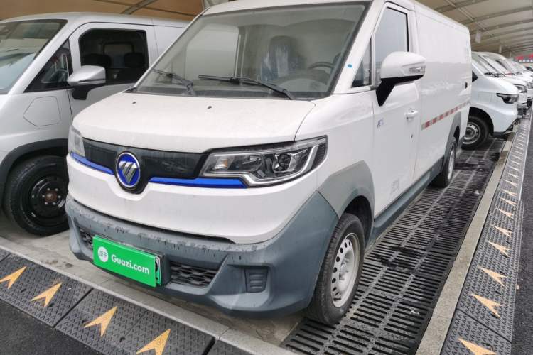 Used Foton Intelligent Blue Elf E7 2023 Pure Electric Van Flat Roof 2 Seats EVE Energy 41.86 kWh