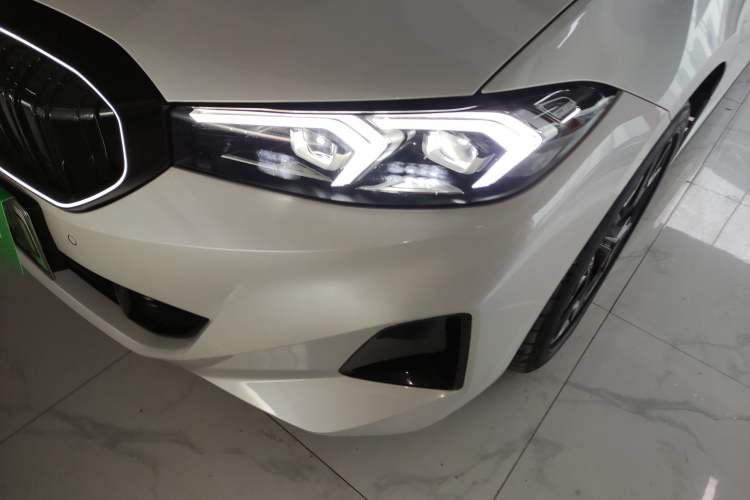 Used BMW i3 2023 eDrive 40 L Midnight Edition