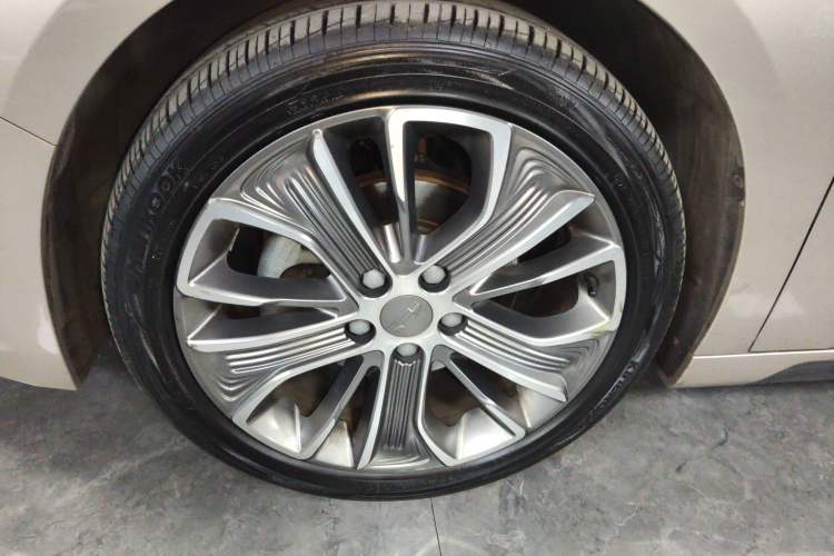 Used Geometry A 2019 Upgraded Model High-Dimensional Standard Range Cube Edition